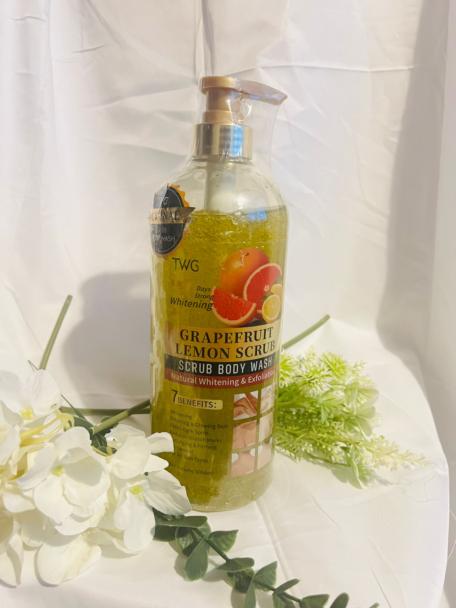 Brightening Scrub Body Wash